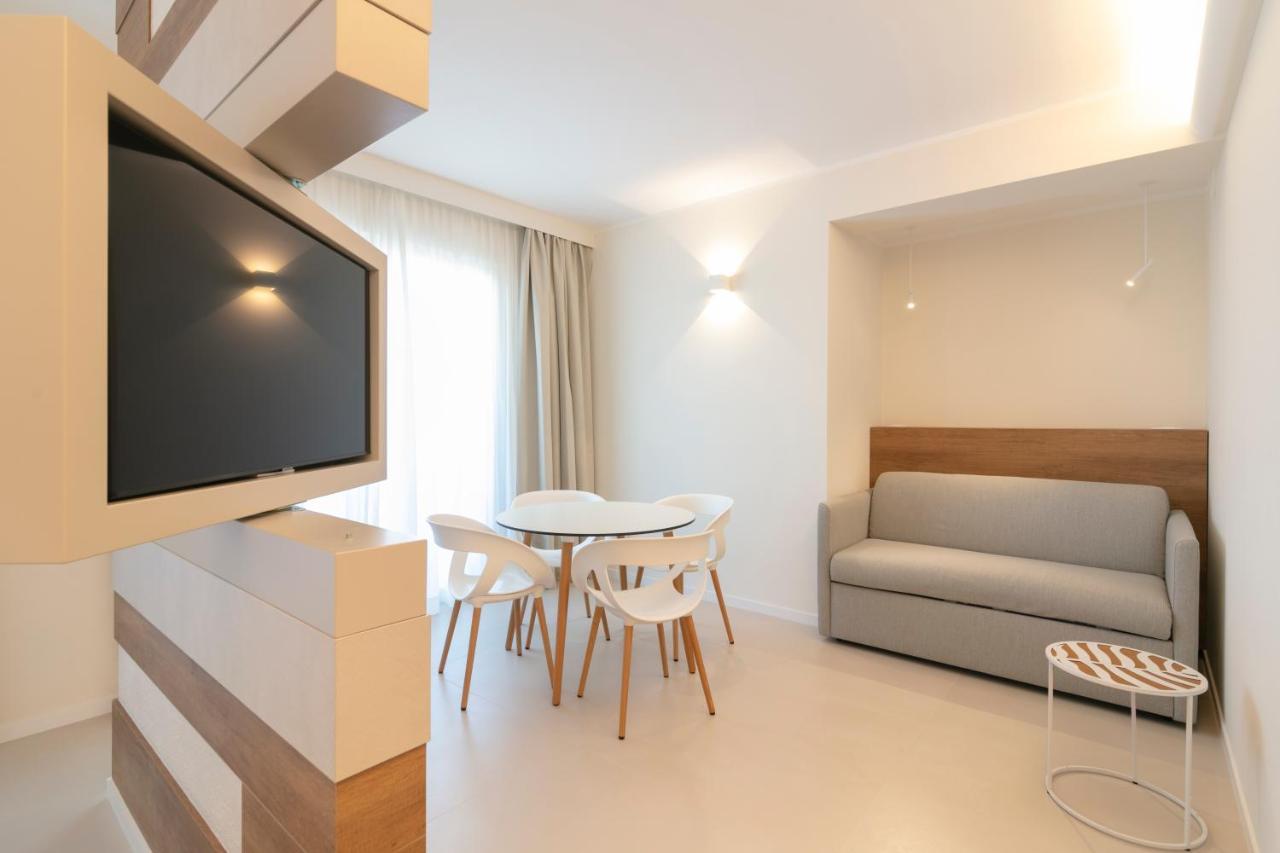 Hotel Mistral Термолі Екстер'єр фото