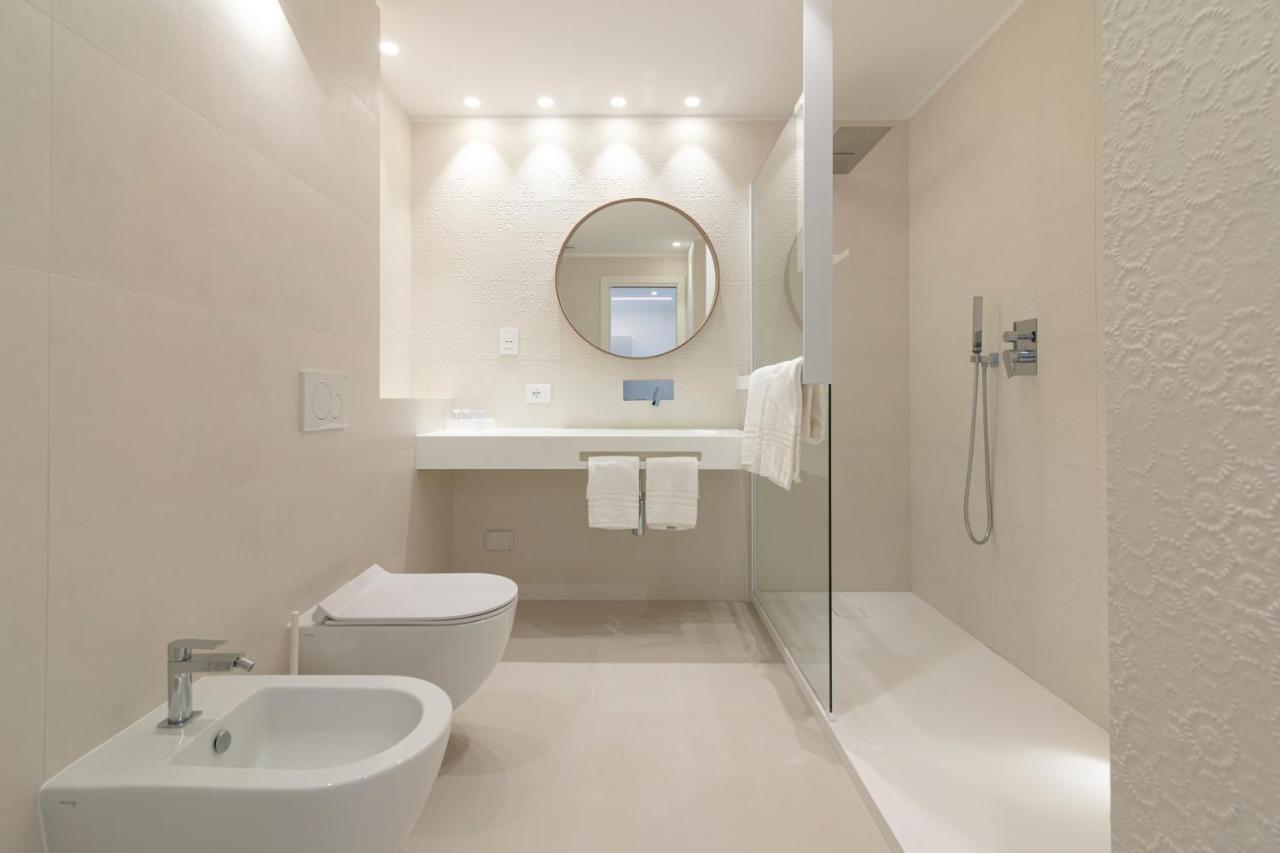 Hotel Mistral Термолі Екстер'єр фото